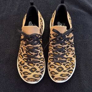 Skechers Leopard Pattern Sneakers with Black Accents